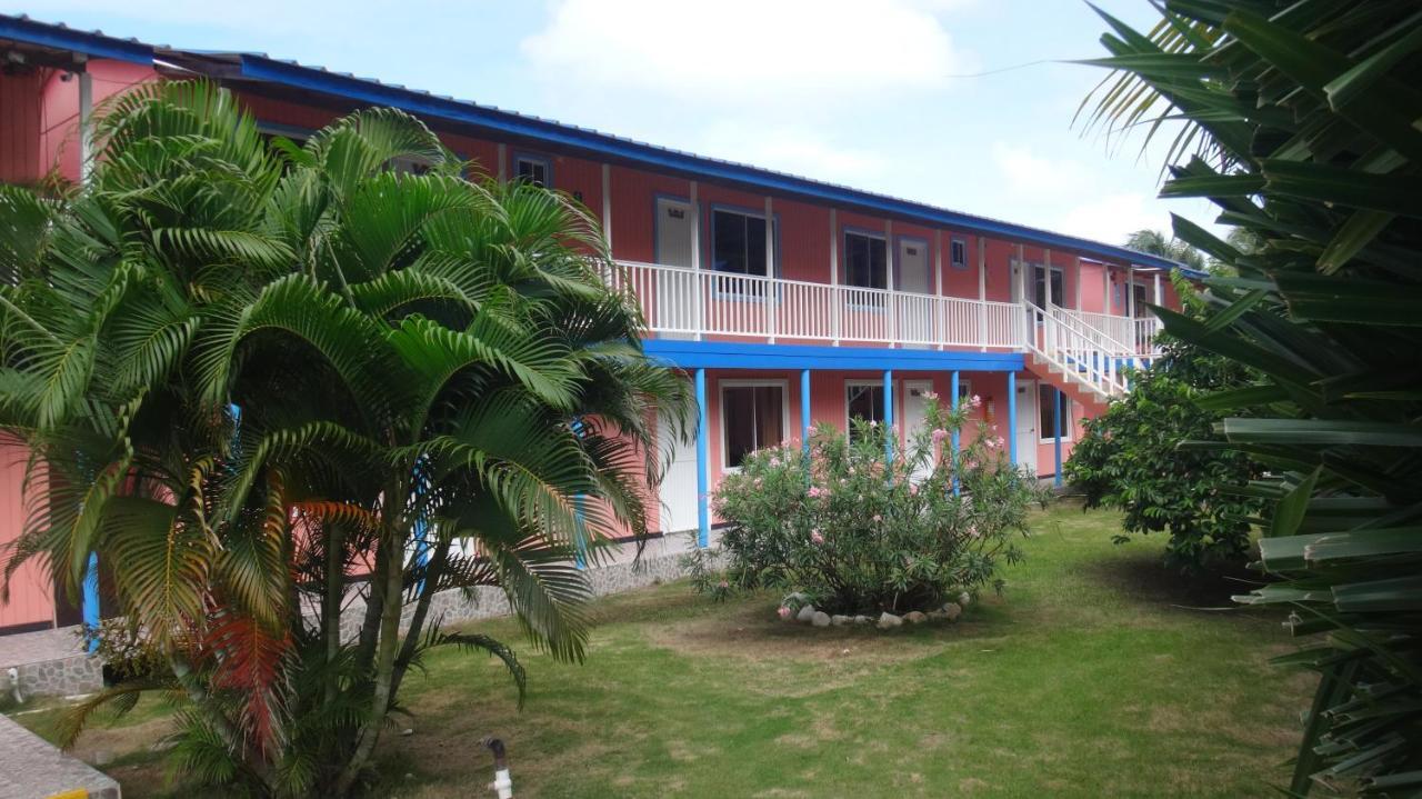 Hotel Posada Del Mar Fresh Water Bay Екстериор снимка