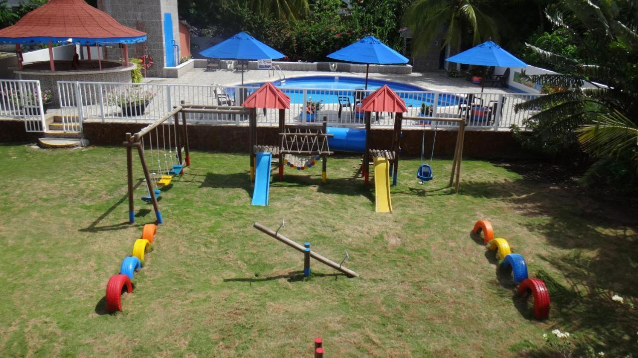 Hotel Posada Del Mar Fresh Water Bay Екстериор снимка