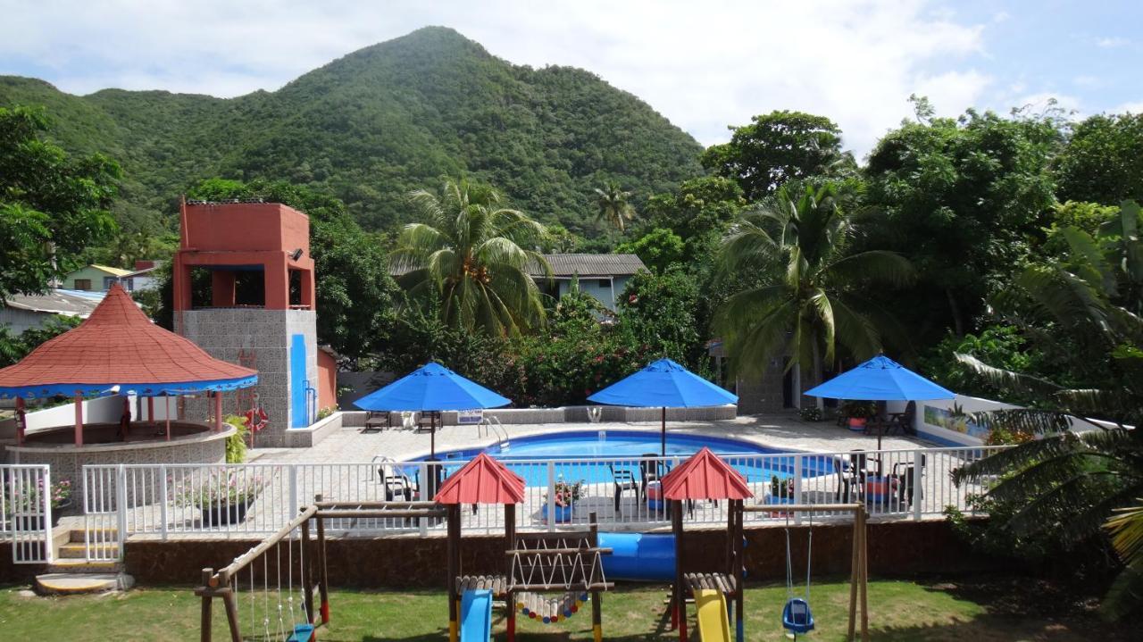 Hotel Posada Del Mar Fresh Water Bay Екстериор снимка