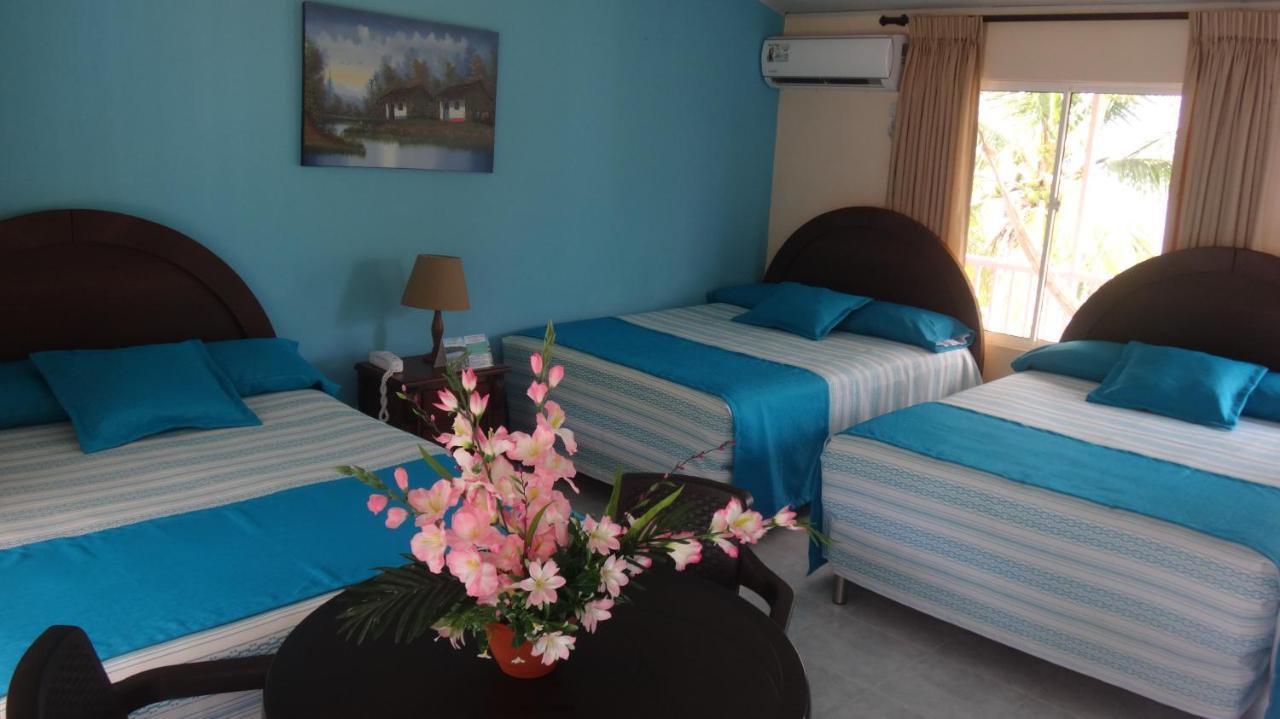 Hotel Posada Del Mar Fresh Water Bay Екстериор снимка