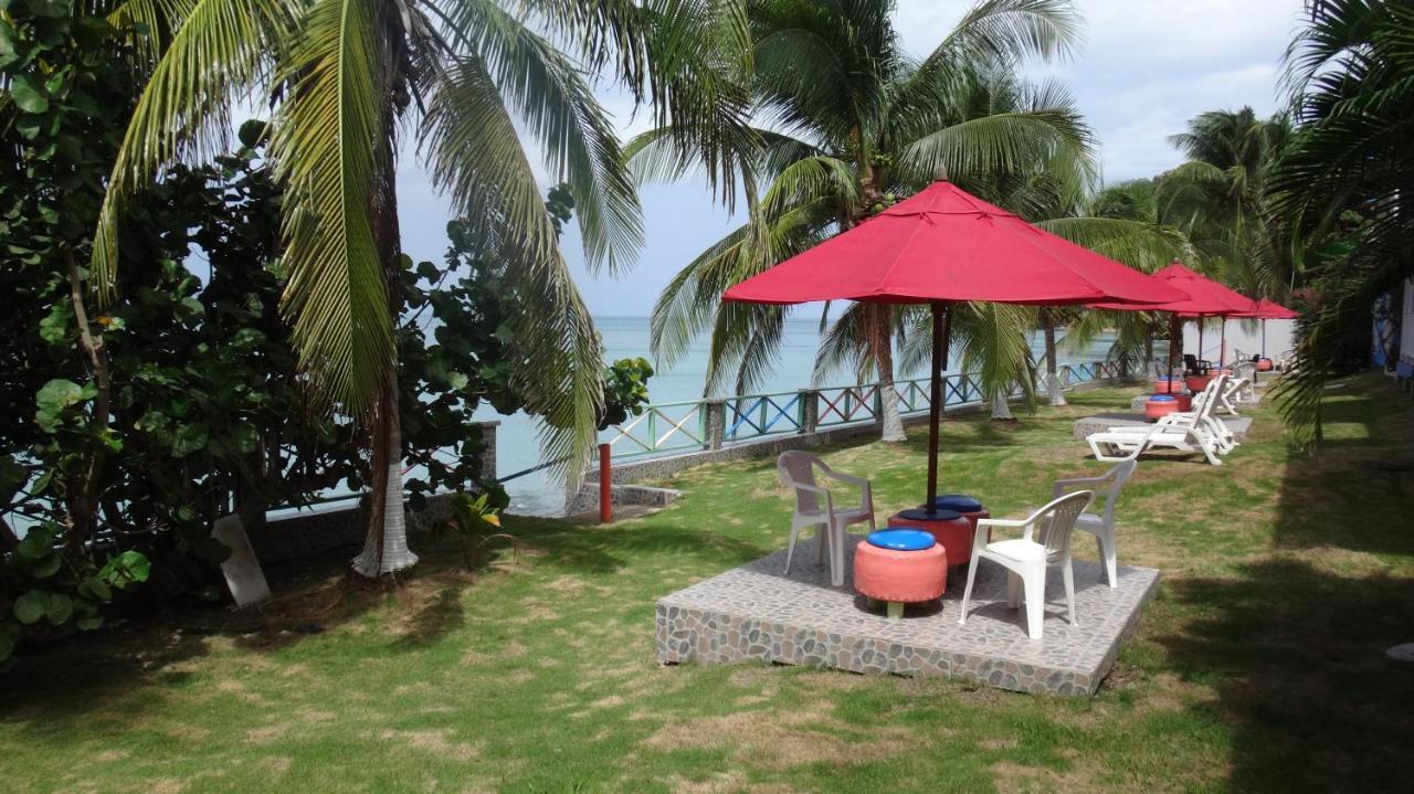 Hotel Posada Del Mar Fresh Water Bay Екстериор снимка